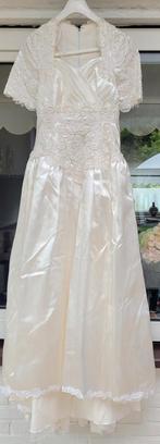 Trouwjurk creme mt 38 zgan incl hoepel, Ophalen of Verzenden, Zo goed als nieuw, Wit, Trouwjurk