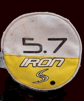 Simmer IRON 5.7 windsurf zeil beschikbaar voor biedingen