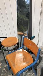 Partijtje retro schoolmeubeltjes vier stuks pr.st, Ophalen of Verzenden, Gebruikt, Stoel(en)