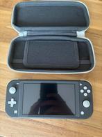 Nintendo Switch Lite + Screen Protector + Case + 5 games, Spelcomputers en Games, Ophalen of Verzenden, Grijs, Zo goed als nieuw