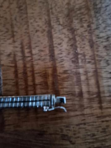 Zilveren armbandje beschikbaar voor biedingen