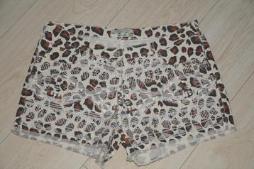Superleuke short van Maison Scotch, maat 30, ZGAN!! beschikbaar voor biedingen
