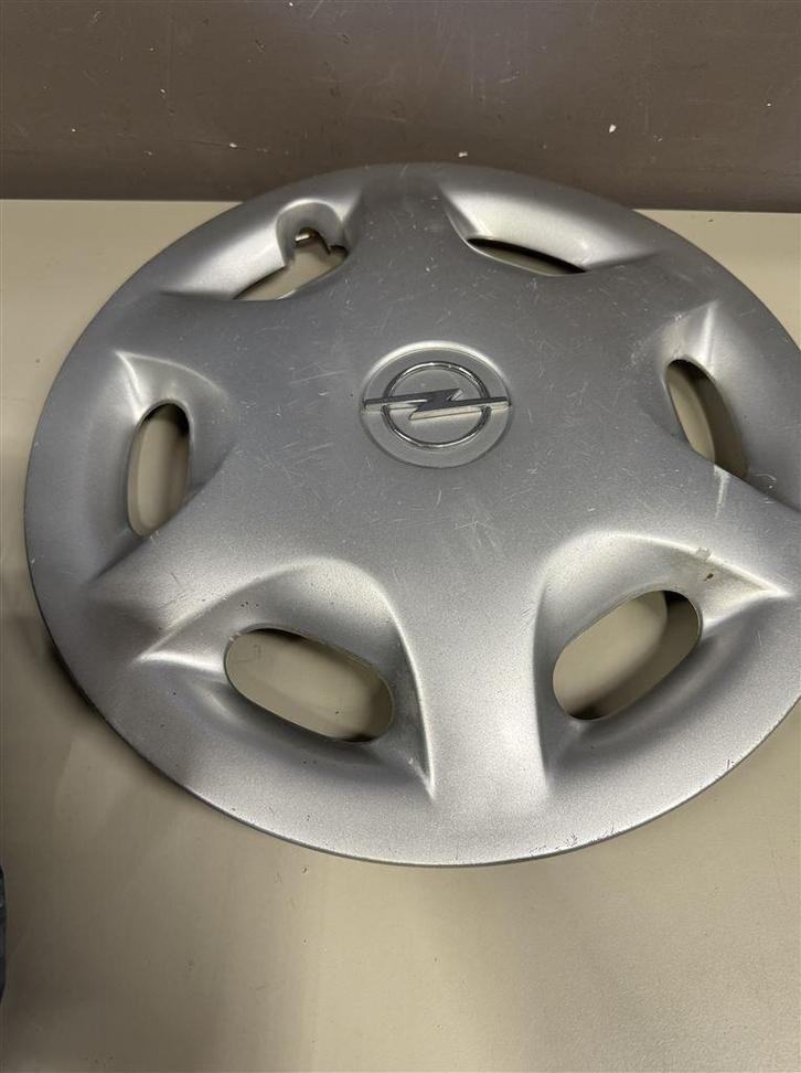 opel 15" Inch wiel doppen x4 Set 90468688 AQ A, Auto diversen, Wieldoppen, Zo goed als nieuw, Ophalen of Verzenden