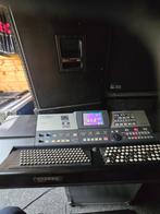 Roland va 7 super kebordt met sampling, Ophalen, Zo goed als nieuw, Roland