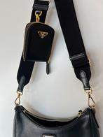 Prada re-edition bag, Sieraden, Tassen en Uiterlijk, Tassen | Schoudertassen, Ophalen of Verzenden, Zo goed als nieuw, Zwart