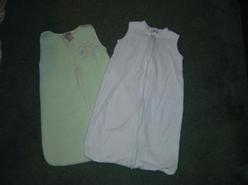 2 meisjesslaapzakken van WEAR A BLANKET en PRENETAL  beschikbaar voor biedingen