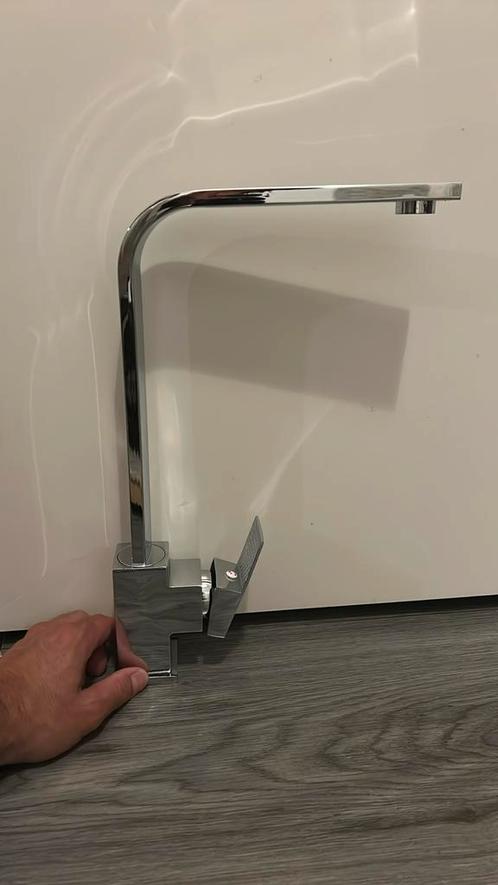 Platte chrome keukenmengkraan / keukenkraan chroom, Huis en Inrichting, Keuken | Keukenelementen, Nieuw, Minder dan 100 cm, Minder dan 50 cm