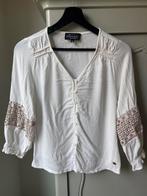 Witte blouse - Maat S, Ophalen of Verzenden, Zo goed als nieuw, Maat 38/40 (M), Wit