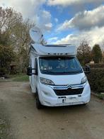 Laika kosmo 509l, Caravans en Kamperen, Campers, Chemisch toilet, Achteruitrijcamera, Ringverwarming, Luifel