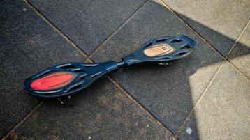 Waveboard voor kinderen  beschikbaar voor biedingen