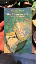 Francine Oomen - Het zwanenmeer (maar dan anders), Boeken, Fictie algemeen, Francine Oomen, Ophalen of Verzenden, Zo goed als nieuw