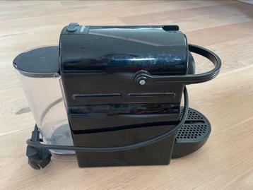 Magimix Nespresso M105-Inissia half jaar oud beschikbaar voor biedingen