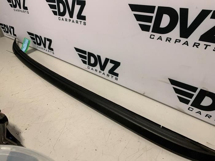 Dakrail rechts van een Ford Kuga, Gebruikt, -, -, Ophalen of Verzenden
