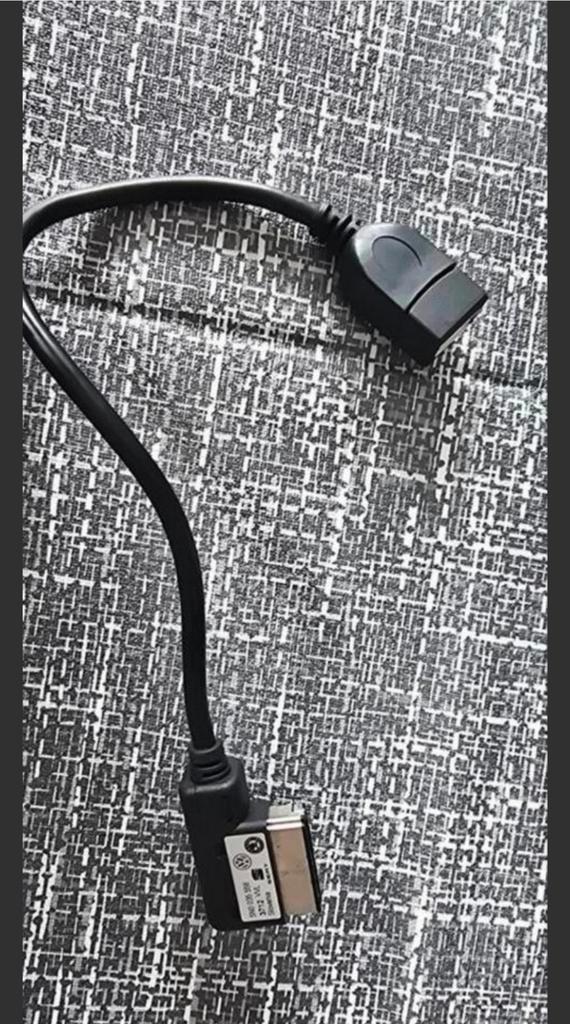 USB AMI interface adapter voor  vw audi seat, Auto diversen, Autoradio's, Zo goed als nieuw, Ophalen of Verzenden