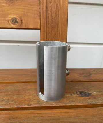 Magnetische drinkfleshouder + 2 sets magneten | knaagdieren beschikbaar voor biedingen