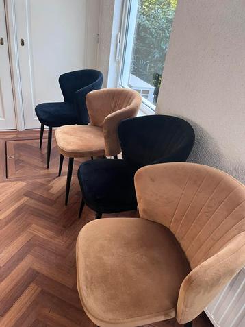 4 eettafel stoelen