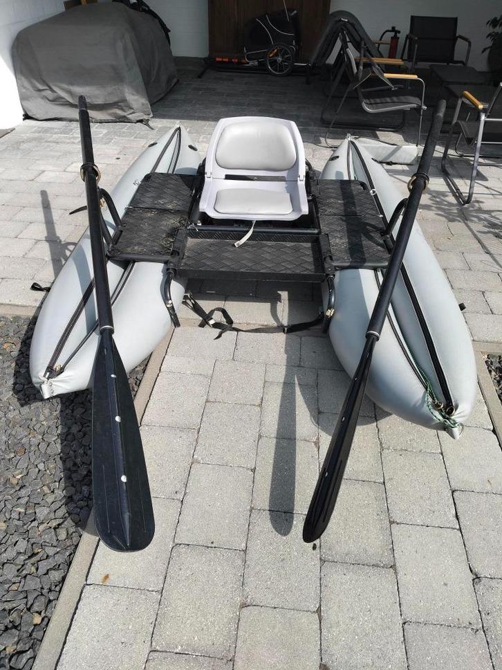 Opblaasbare ponton boot, Watersport en Boten, Hengelsport | Algemeen, Zo goed als nieuw, Overige typen, Ophalen