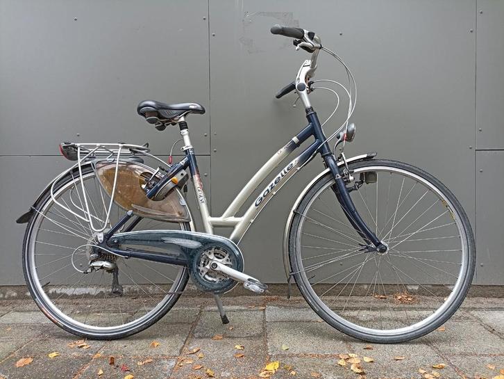 Gazelle Genève
met 27 versnellingen, 2 sleutels, verlichting, Fietsen en Brommers, Fietsen | Dames | Damesfietsen, Zo goed als nieuw