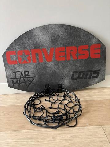 Converse Basketbalbord beschikbaar voor biedingen
