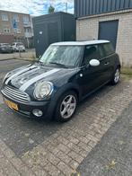 Mini 1.6 Cooper chili 62-TX-VS Panoramadak,airco, Auto's, Mini, Voorwielaandrijving, 4 cilinders, Leder en Stof, Origineel Nederlands