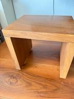 Small coffee table / solid wood, Huis en Inrichting, Tafels | Sidetables, Ophalen, 25 tot 50 cm, Rond