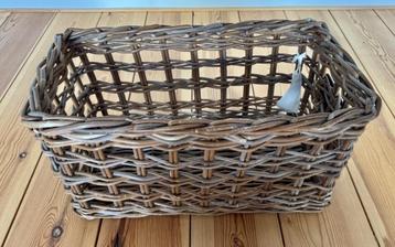 Rotan mand van Braxton Interiors - 56 x 30 x 30 cm beschikbaar voor biedingen