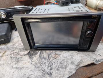 3x Auto Radio/Navigatie Systeem  beschikbaar voor biedingen