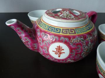 Chinese Mun Shou theeset theepot en 8 kommetjes beschikbaar voor biedingen