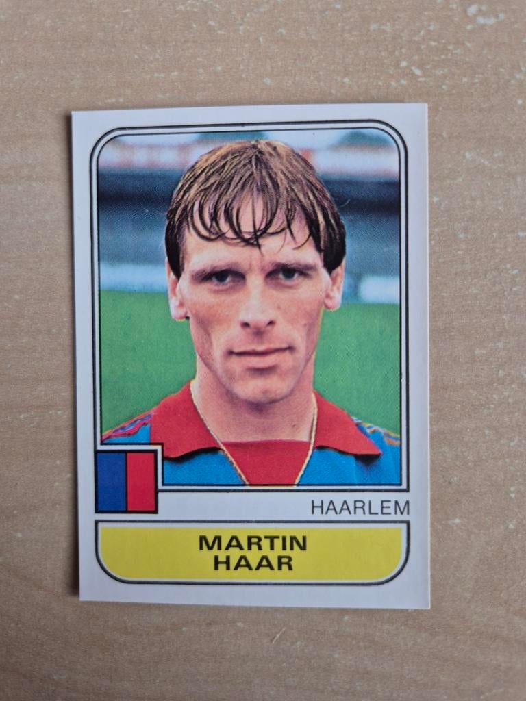 Panini Voetbal 82 Martin Haar Haarlem, Verzamelen, Sportartikelen en Voetbal, Ophalen of Verzenden, Zo goed als nieuw, Ajax, Poster, Plaatje of Sticker