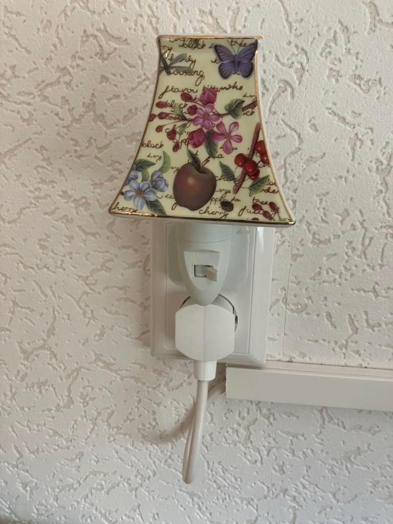 Stekkerlampje met bloemmotief, Ophalen of Verzenden, Zo goed als nieuw, Minder dan 100 cm