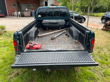 Bedliner bed protection kunstof beschikbaar voor biedingen