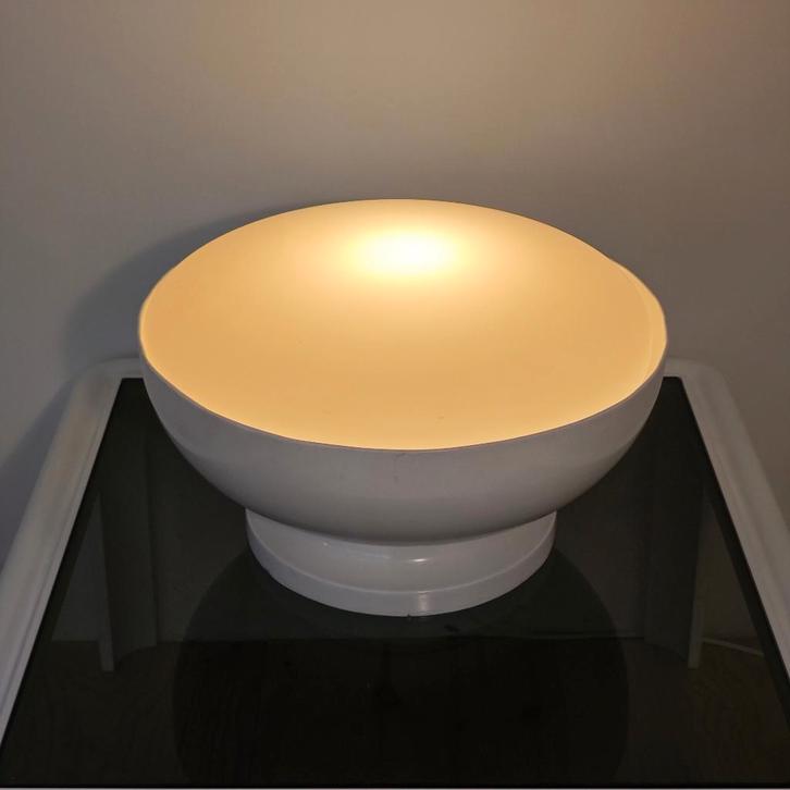 Vintage space age schaal tafel / vloer lamp, Huis en Inrichting, Lampen | Vloerlampen, Gebruikt, Minder dan 100 cm, Glas, Metaal