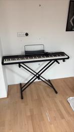 Electrische piano werkt goed. Weinig gebruikt. Compleet, Ophalen, Zo goed als nieuw, 88 toetsen, Overige merken