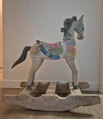 paard, schommel van hout. Decoratief ornament., Antiek en Kunst, Ophalen