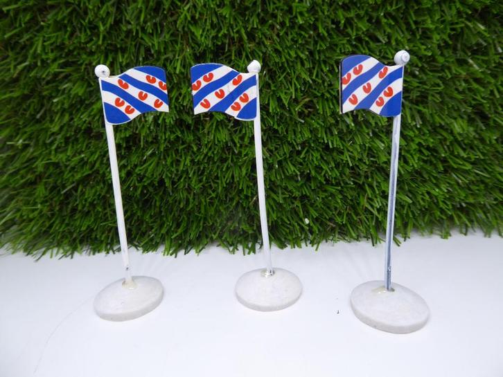 Dickensville friese vlaggen   --, Diversen, Kerst, Nieuw, Ophalen of Verzenden