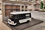 Peugeot J7 Police met straatdecor Altaya 1:43, Ophalen of Verzenden, Nieuw, Auto, Overige merken