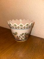 Antieke Makkum overpot met bloemmotief, Ophalen of Verzenden