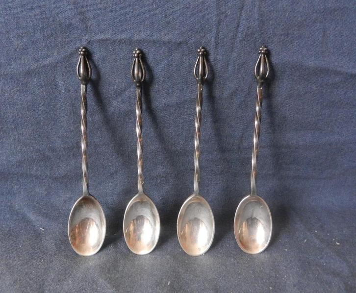Vier zilveren lepeltjes model Kroon G. Beran v Kempen Begeer, Antiek en Kunst, Antiek | Goud en Zilver, Zilver, Ophalen of Verzenden