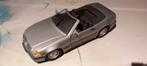 Mercedes Benz 500 SL 1989, Hobby en Vrije tijd, Modelauto's | 1:18, Ophalen of Verzenden, Zo goed als nieuw, Auto, Maisto