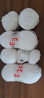 Mirabelle 3 Suisses Wol  4 bollen Vintage Wit, Ophalen of Verzenden, Zo goed als nieuw, Breien of Haken, Wol of Garen
