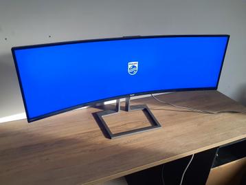 Philips 499P9H untrawide curved monitor 49 inch beschikbaar voor biedingen