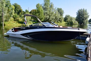 Bowrider GT245  Bj 2017 6.2 V8 zeer mooi en dik beschikbaar voor biedingen