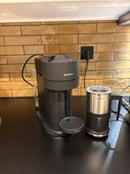 Nespresso Vertuo Next Krups + Melkschuimer koffieapparaat, Koffiemachine, Ophalen of Verzenden, Zo goed als nieuw, 1 kopje