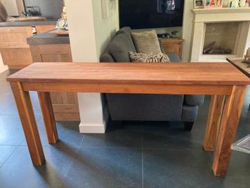 Mooie sidetable/ tafel van teak hout, Nieuwstaat !! beschikbaar voor biedingen