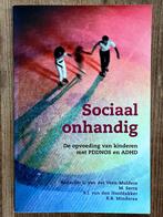 Sociaal onhandig. De opvoeding v kinderen met PDDNOS en ADHD, Ophalen of Verzenden, Zo goed als nieuw, Overige onderwerpen