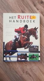 Het ruiterhandboek, Boeken, Dieren en Huisdieren, Ophalen, Zo goed als nieuw
