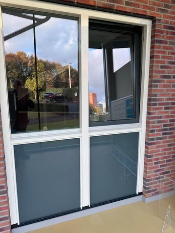 Nieuw Hardhouten Kozijn met HR++ Glas en Dauerlufter beschikbaar voor biedingen