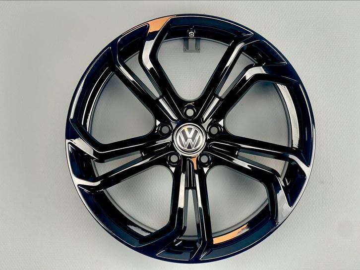Reifnitz GTI TCR velgen zwart glans Golf/Passat/Tiguan/etc., Auto-onderdelen, Banden en Velgen, Velg(en), Zomerbanden, 18 inch
