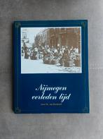 Nijmegen verleden tijd door J. Brinkhoff, Boeken, Geschiedenis | Stad en Regio, Ophalen of Verzenden, Zo goed als nieuw, Dr. J. Brinkman