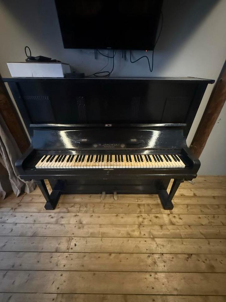 M. Janowsky Piano - Zwart GRATIS OP TE HALEN, Muziek en Instrumenten, Piano's, Gebruikt, Piano, Zwart, Ophalen
